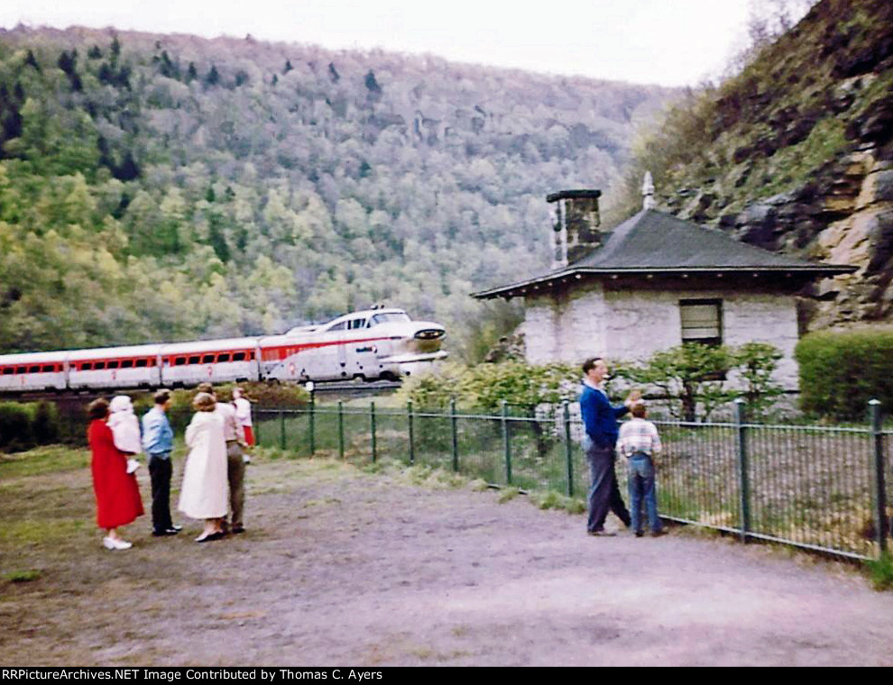 PRR 1000, "Aerotrain," 1956